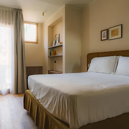 C-hotels Alamanni21 Apartamento